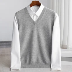 New OUKU Men's 100% Merino Wool Sweater Vest Knit Solid Color V Neck Knitwear Elegant Outdoor Home Clothing Apparel Spring Fall Wine Red Black S M L