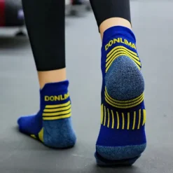 OUKU Men's 1 Pair Socks Crew Socks Anti-slip Socks Running Socks Black Navy Blue Color Stripes Spring, Fall, Winter, Summer