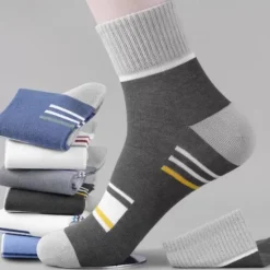 Clearance OUKU Men's 5 Pairs Multi Packs Socks Running Socks Casual Socks Color Color Block Striped Sports & Outdoor Daily Vacation Basic Medium Spring Fall Fashion Casual Rainbow
