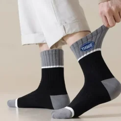 Sale OUKU Men's 5 Pairs Multi Packs Socks Crew Socks Running Socks Casual Socks Color Color Block Vacation Sports & Outdoor Daily Basic Warm Fall & Winter Fashion Casual Rainbow