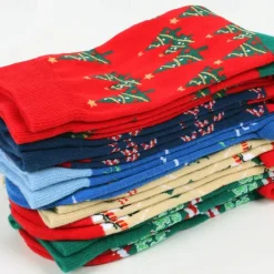 Sale OUKU Men's 5 Pairs Multi Packs Socks Crew Socks Casual Socks Christmas Socks Red Navy Blue Color Christmas Tree Christmas Daily Vacation Medium Fall Winter Fashion Casual
