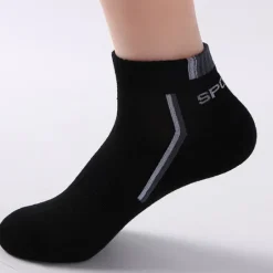OUKU Men's 2 Pairs Socks Letter & Striped Print Ankle Socks Running Socks Color Block Fashionable Casual Daily Medium Spring, Summer, Fall, Winter Stylish Traditional Classic