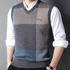 New OUKU Men's 100% Wool Sweater Vest Knit Check Pattern Plaid V Neck Knitwear Elegant School Formal Clothing Apparel Spring Fall Dark Green Light Grey S M L