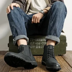 Outlet OUKU Men's Brown Faux Leather Lace-Up Ankle Boots with Brogue Detail and Rugged Sole – Classic and Durable Outdoor Style