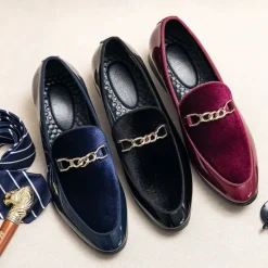 Online OUKU Men's Burgundy Velvet Loafers with Gold Chain Detail – Elegant Slip-On Dress Shoes for Formal Events and Parties