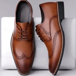 Outlet OUKU Men's Classic Brown Wingtip Oxford Shoes – Faux Leather Brogue Lace-Up Dress Shoes for Business and Formal Occasions