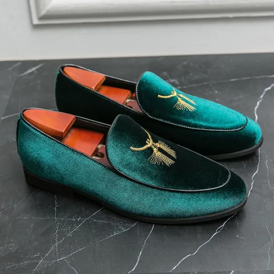 OUKU Men's Green Velvet Loafers with Gold Embroidery – Luxurious Slip-On Shoes for Formal Events and Weddings