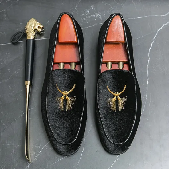 OUKU Men's Green Velvet Loafers with Gold Embroidery – Luxurious Slip-On Shoes for Formal Events and Weddings
