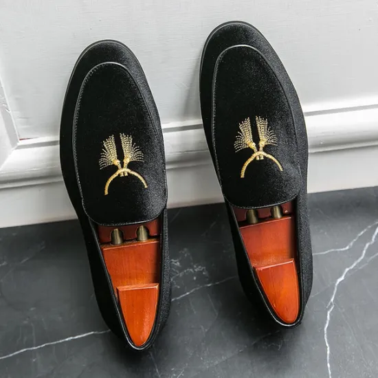 OUKU Men's Green Velvet Loafers with Gold Embroidery – Luxurious Slip-On Shoes for Formal Events and Weddings