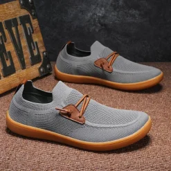 Outlet OUKU Men's Lightweight Barefoot Shoes – Breathable Casual Sneakers with Slip-On Design for Walking, Travel, and Everyday Comfort