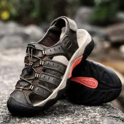 OUKU Men's Outdoor Hiking Sandals - Breathable Closed-Toe Design, Adjustable Lace-Up Straps, Anti-Slip Sole, Comfortable Summer Footwear for Trekking and Camping