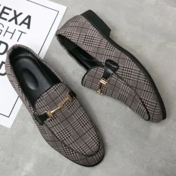 Hot OUKU Men's Plaid Fabric Loafers with Metal Buckle – Stylish Slip-On Shoes for Business, Weddings, and Smart-Casual Outfits