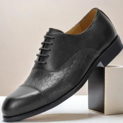 New OUKU Men's Premium Cowhide Oxford Shoes with Woven Leather Design, Classic Lace-Up Style for Formal and Business Occasions