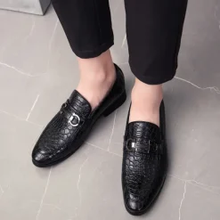 Online OUKU Men's Red Crocodile-Embossed Faux Leather Loafers – Luxury Slip-On Shoes with Sleek Metal Buckle Accent for Formal and Business Wear