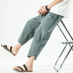OUKU Men's Shorts Linen Shorts Summer Shorts Beach Shorts Capri Pants Drawstring Elastic Waist Plain Breathable Soft Short Casual Daily Holiday Linen / Cotton Blend Streetwear Hawaiian Black White