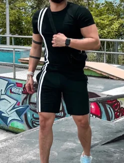 OUKU Men's Tee & Drawstring Waist Shorts 2 Pieces Outfits Short Sleeve Crewneck Summer Color Block Striped Fashion Sport Casual 2 Piece Vacation Casual Daily Wear Black Wine Green Top Tee for Men