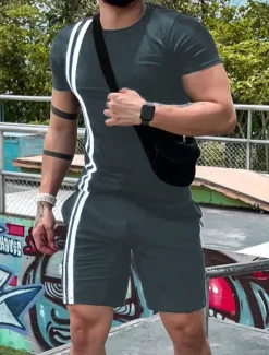 OUKU Men's Tee & Drawstring Waist Shorts 2 Pieces Outfits Short Sleeve Crewneck Summer Color Block Striped Fashion Sport Casual 2 Piece Vacation Casual Daily Wear Black Wine Green Top Tee for Men